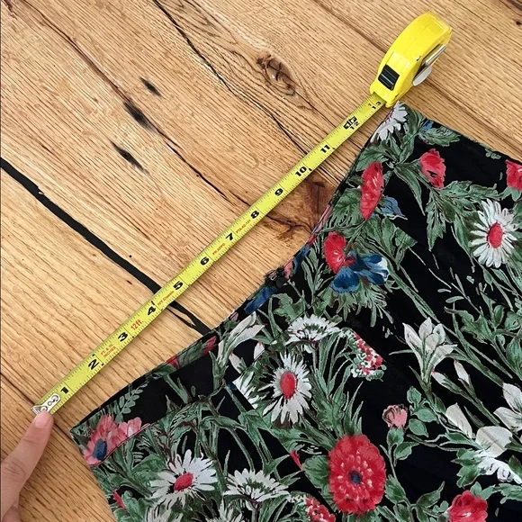 Reformation Cottage Core Y2K Floral Flowy Front Slit Maxi Skirt, Estimated S/M - Picture 4 of 10